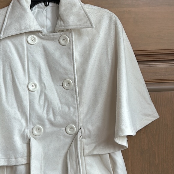 Vintage new Saks Fifth Ave wool cape coat double breasted tie waist capelette - Picture 3 of 7